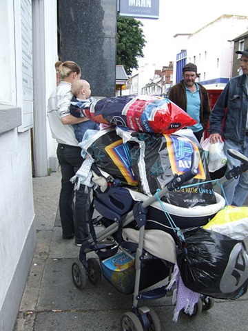 [594073694_b78341cd63[3].jpg]