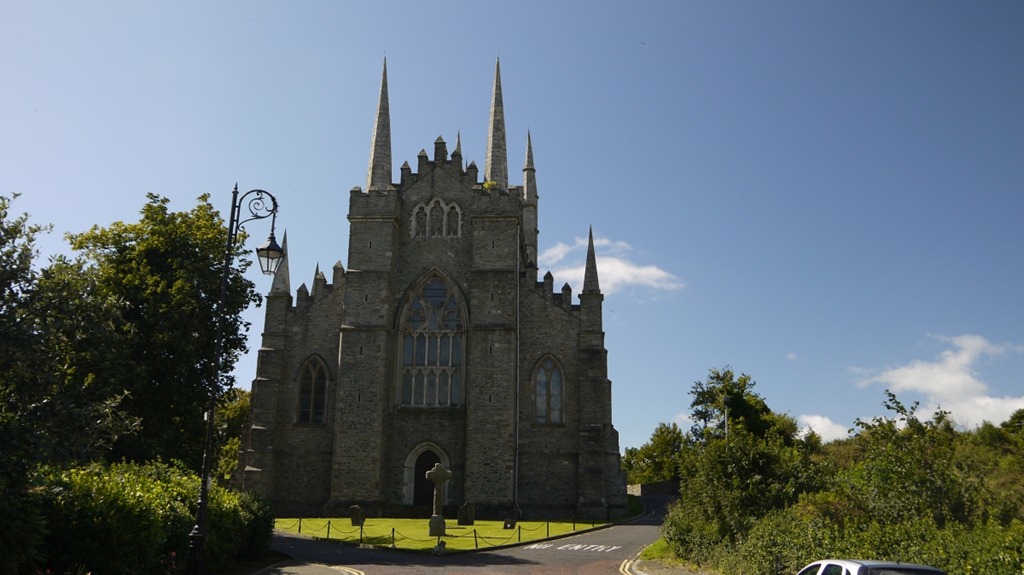 [Cathedral in Downpatrick[2].jpg]
