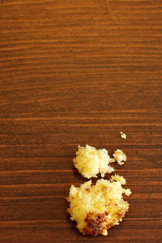 [around the house 080[4].jpg]