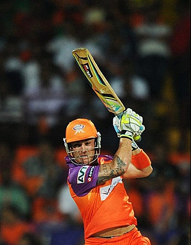 [Kochi Tuskers Kerala batsman Brendon McCullum plays a shot-IPL 2011 match[5].jpg]