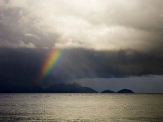 [rainbow in the storm[6].jpg]