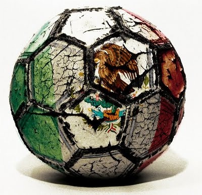 [futbol_mexico[3].jpg]