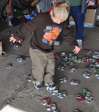 [copy 01-06-11 crushing cans 06[2].jpg]