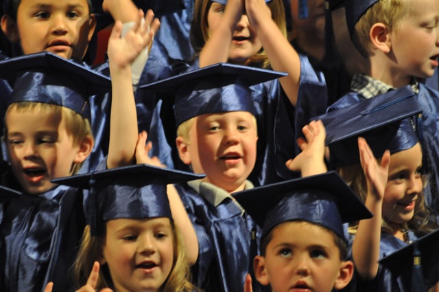 [05-19-11 Zane graduation 11[2].jpg]