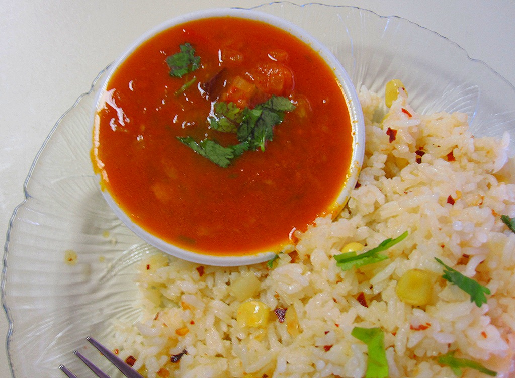 [TOMATO-GRAVY-WITH-GARLIC-RICE7.jpg]