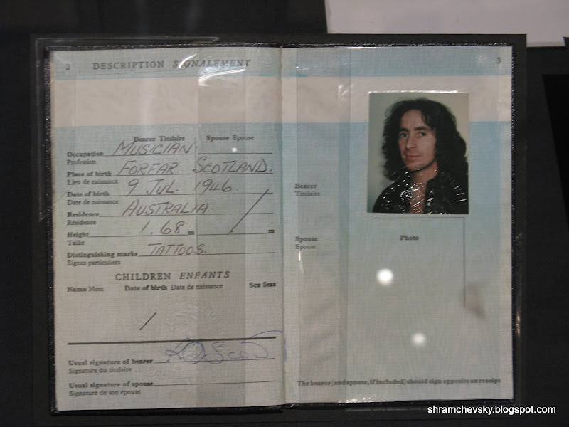 AC DC Bon Scott Passport ЭйСиДиСи Паспорт Бона Скотта