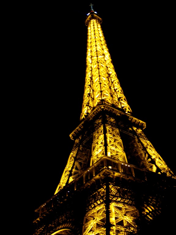 [Eiffel Tower 16[5].jpg]