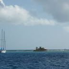 Privatinsel mit Schiff: "Happy Island" - gebaut auf Schneckenhäuser