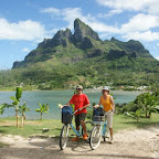 Umrundung von Bora Bora - mit diesem Drahtesel kein Zuckerschlecken