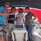 Prost! und der erste Schluck der grossen Reise geht über Bord für den Neptun