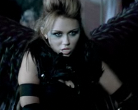Miley Cyrus Can't Be Tamed Music Video