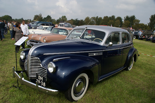 1940 Buick Super Picture of american retro car-1940 Buick Super, classic hotrod