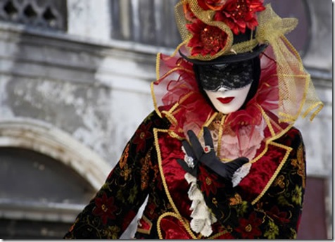 woman-venetian-masks-carnaval