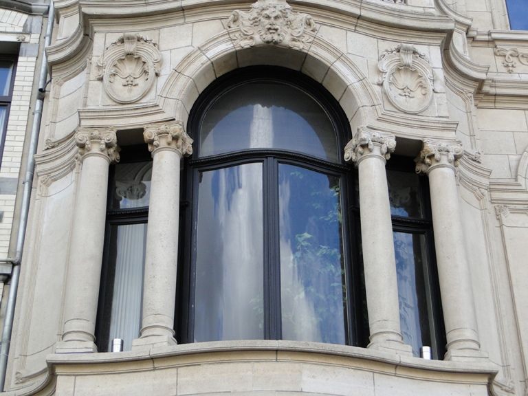 MI BRUSELAS - Blogs de Belgica - Paseando por mi  barrio: sus casas y sus gentes (5)