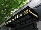 crocodile cafe