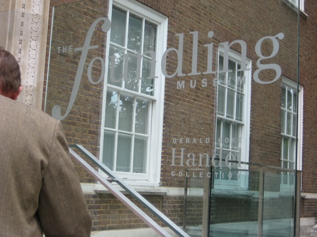 [20090625london0023.jpg]