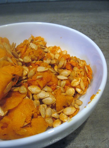 [butternut squash soup 014[2].jpg]