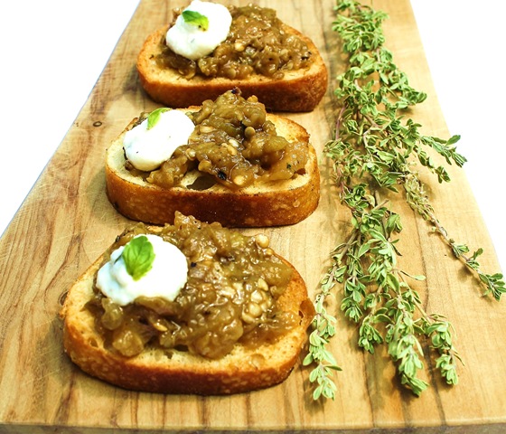 [eggplantcrostiniwithbasilricotta4.jpg]