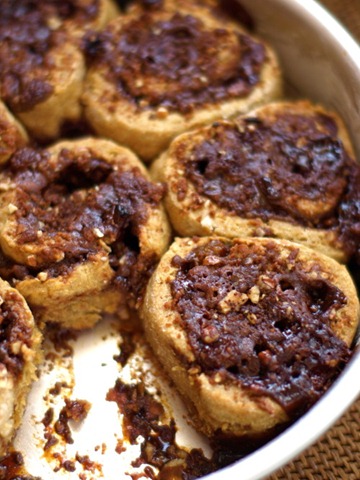 [cinnamon rolls[4].jpg]