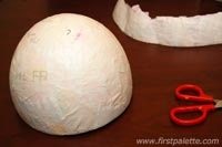 [papiermachehat-step5[2].jpg]