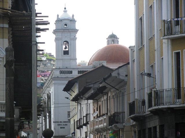 [Quito 2010 017[3].jpg]