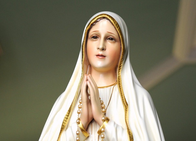[13_Sacred Image_022610[4].jpg]