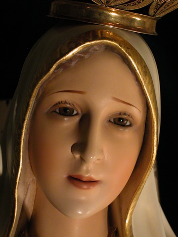 [Sacred Statue - Christmas 2002  D (78)[3].jpg]