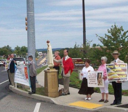 [105_0277[5].jpg]