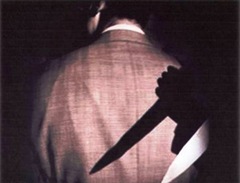 coltello_schiena-6