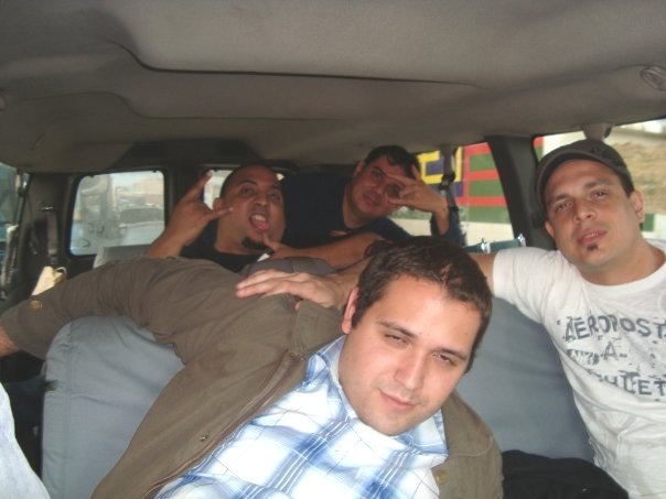 [2637_156644395552_716110552_6178225_3229365_n[2].jpg]