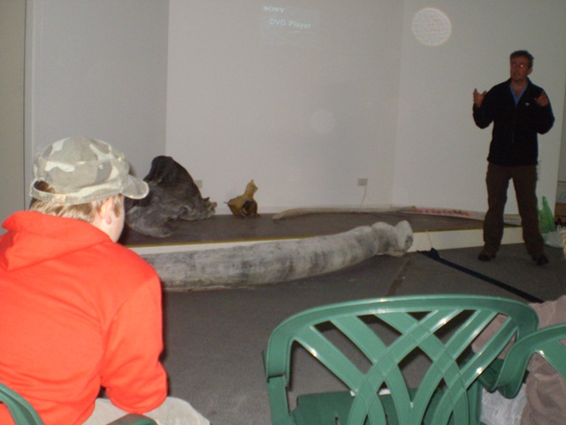 [May 2010 073[2].jpg]