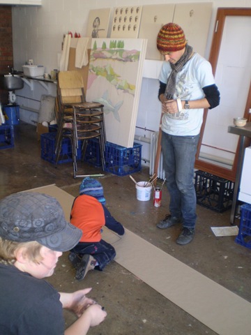 [art lesson June 2010 019[3].jpg]