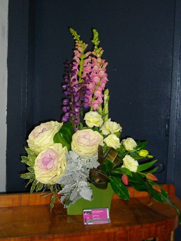 [flowers20100615.jpg]