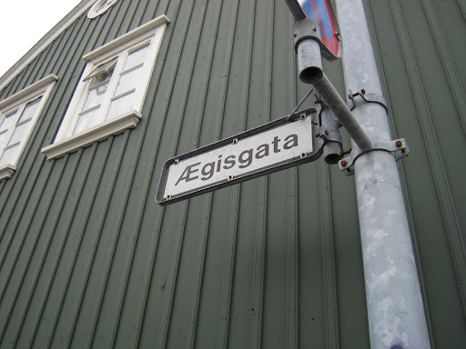 Unfortunately, the cross street is not 'Stoppenritualgata'.