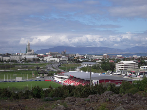 Northwest over the city from the Perlan's nature trail.