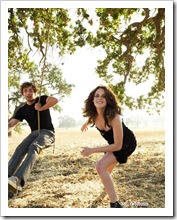robert pattinson y kristen stewart besandose 2