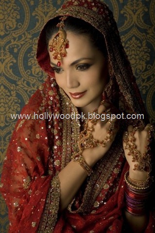 [pakistani bridial dresses lehnga choli poshak. mehendi design . pakistani gewellery. indian bride (14)[2].jpg]