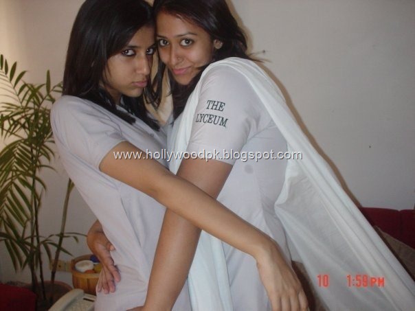 [pakistani school college girls. indian school college girls (8)[2].jpg]