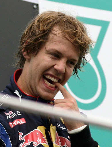 vettel_finger.jpg