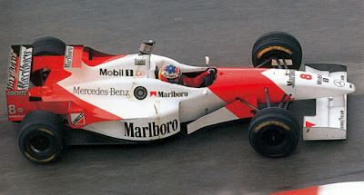 Дэвид Култхард на McLaren Гран-при Монако 1996 в шлеме Михаэля Шумахера
