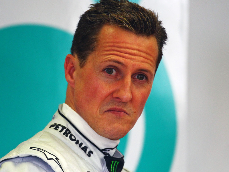 не слишком довольный Михаэль Шумахер на Гран-при Австралии 2011