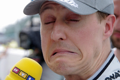Михаэль Шумахер дает интервью RTL на Гран-при Австралии 2011