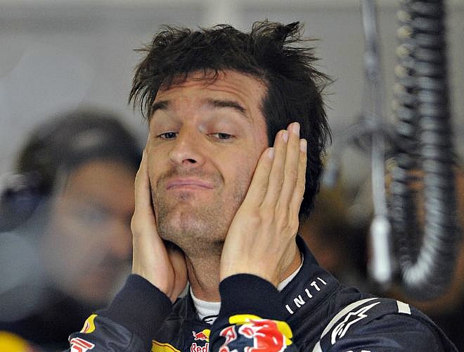 Марк Уэббер потирает уши на Гран-при Китая 2011
