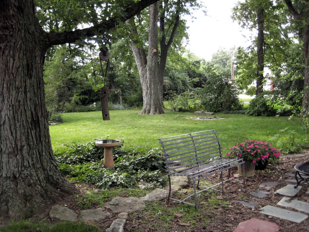 [Garden bench 72[2].jpg]