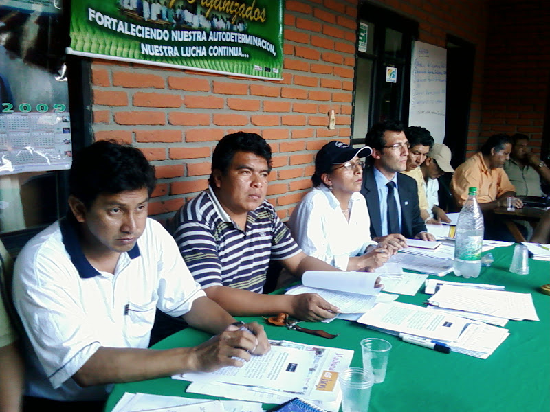 Dirigentes de la CIDOB y representantes del Alto Comisionado