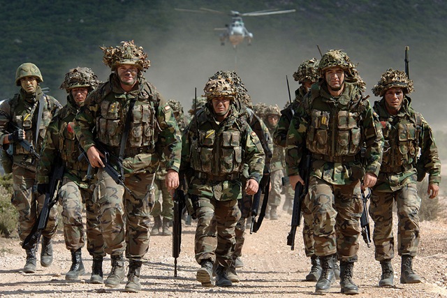 [ArmyNATO[2].jpg]