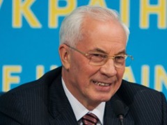 azarov_smile