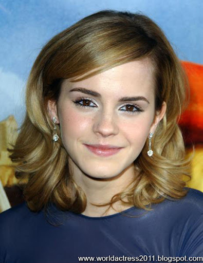 Emma Watson Fakehotbreastnipple sliptopless