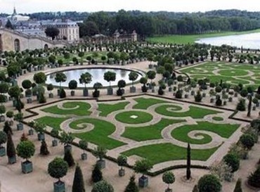 Versailles