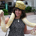 P1000311.JPG, Carolyn and friend..., Singapore and Malaysia Fall 2007